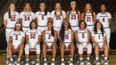 Sc basketball women's - Feb 12, 2024 · Columbia. 77-48. 12/17/2007. UConn. Storrs. 97-39. A career afternoon from Te-Hina Paopao and Raven Johnson's double-double leads No. 1 South Carolina women's basketball to a 83-65 blowout victory ... 